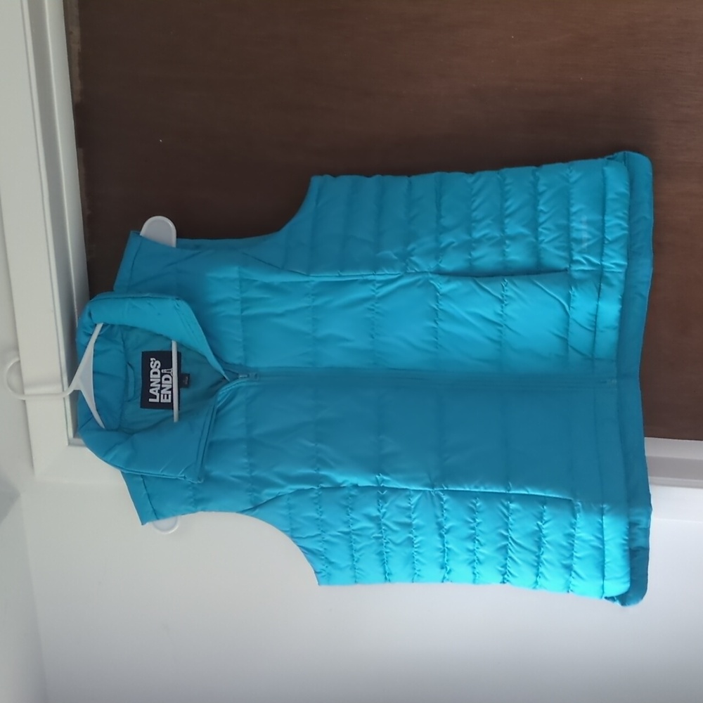 NWT Land's End women's down puffer vest- Large